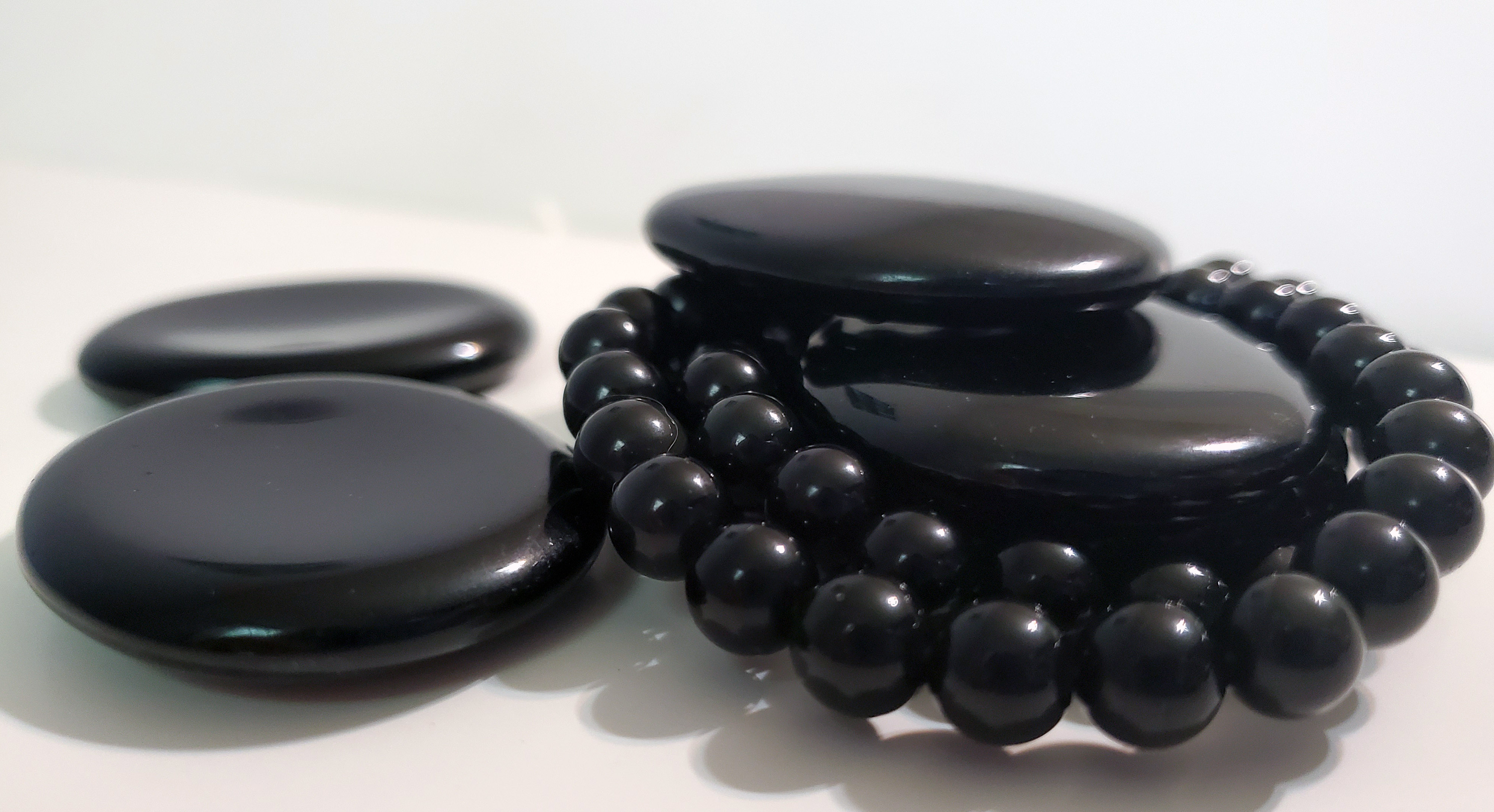 black obsidian properties